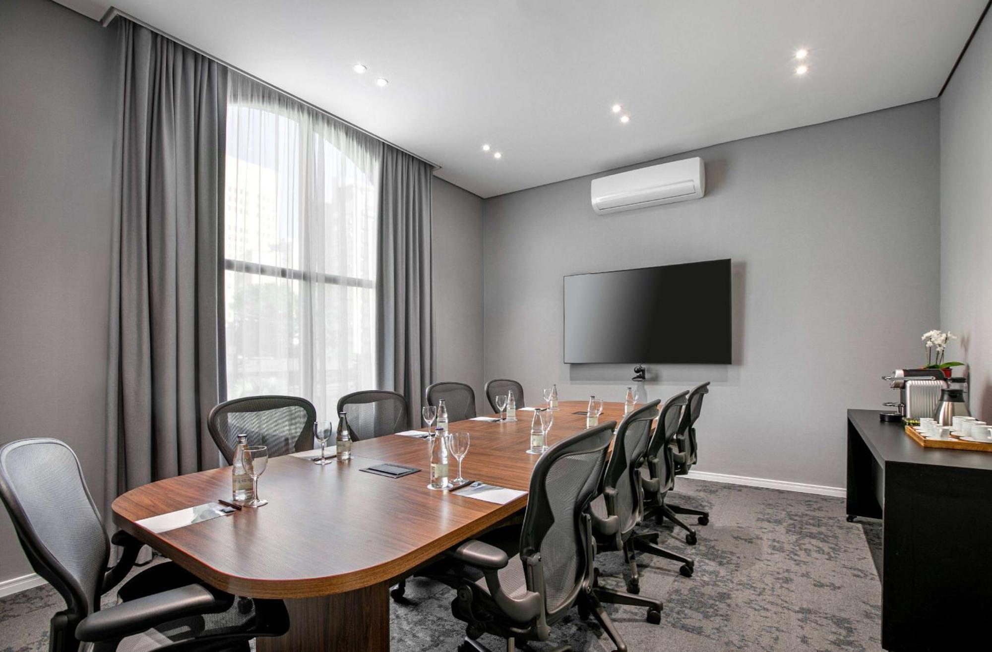 מלון סאו פאולו Melia Jardim Europa מראה חיצוני תמונה Meeting room at the hotel